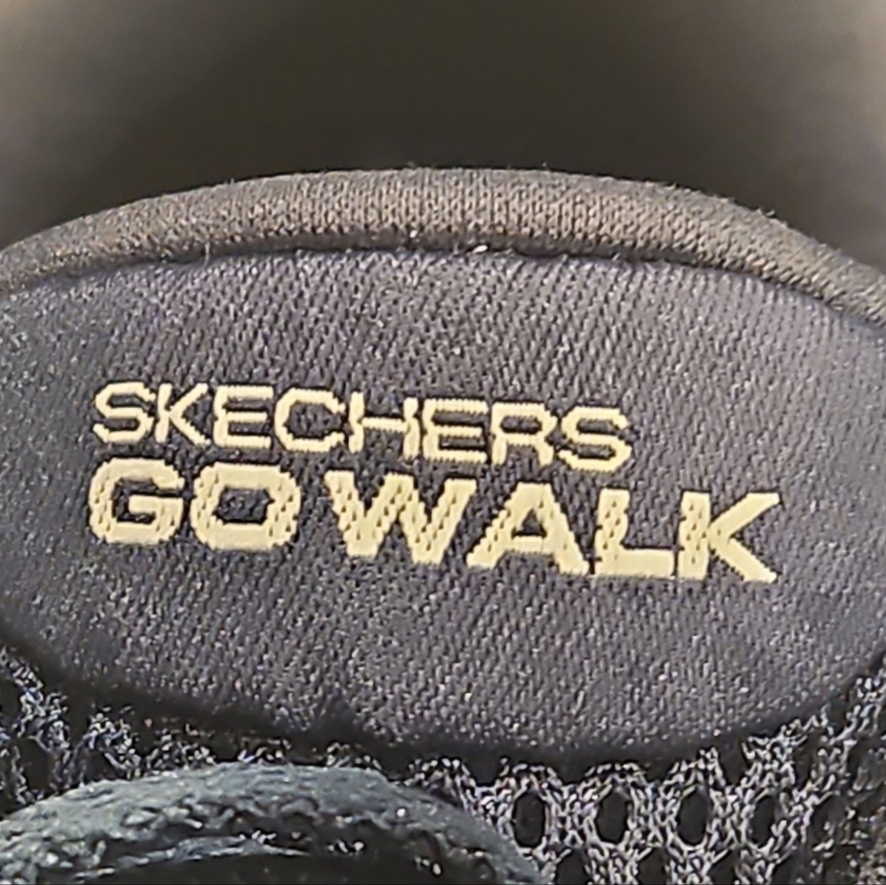 Skechers Go Walk Blue and White Sneakers Size 9 Great Condition - Picture 8 of 10